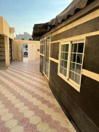 فيلا متصلة متميزة (زاوية ممر) | الجبيل الصناعية ـ حي الأحساء الشمالية ـ 411م²