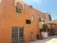 منزل للبيع (دورين) 330م² | الجبيل الصناعية – حي الحويلات