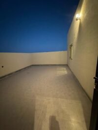 عمارة سكنية جديدة للبيع بتشطيب فاخر | الجبيل – غرب المزارع (حي الضباب)
