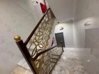 عمارة سكنية جديدة للبيع بتشطيب فاخر | الجبيل – غرب المزارع (حي الضباب)