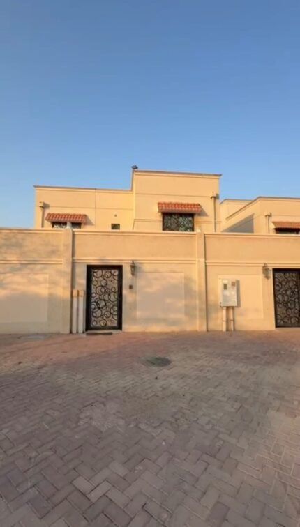 فيلا فاخرة بمساحة 576م² (شاملة الأثاث) | الجبيل الصناعية – حي جلمودة (الفتح 6)