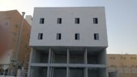 عمارة جديدة (تجارية - سكنية) بمساحة 600م² للبيع | الدمام – حي طيبة