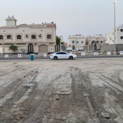 أرض سكنية 900م² للبيع | الخبر – حي الصواري
