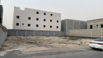 أرض سكنية 900م² للبيع | الخبر – حي الصواري